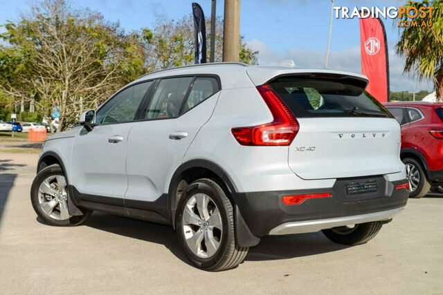 2021 Volvo XC40 T4 Momentum XZ MY21 Wagon - photo 2 of 23