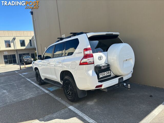 2016 Toyota Land Cruiser Prado GXL in Very Good Conditions - One Owner Only!