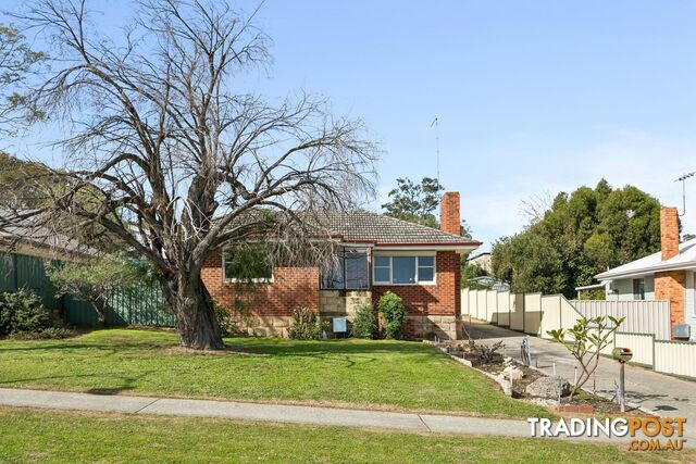 4 Davon Street HAMILTON HILL WA 6163