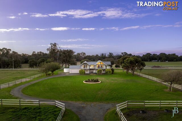 136 Pead Road BINNINGUP WA 6233
