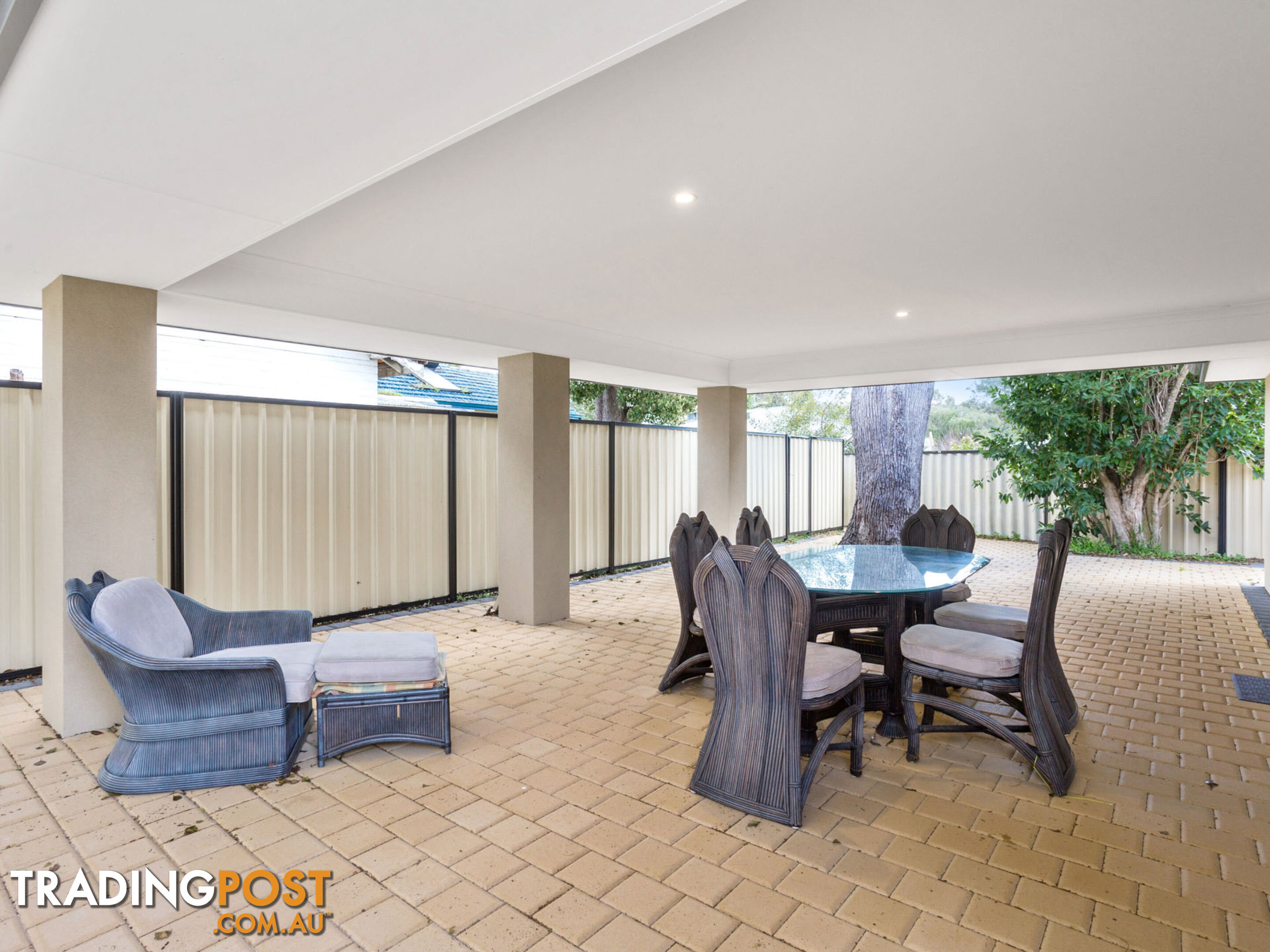 2 Crawshaw Crescent MANNING WA 6152