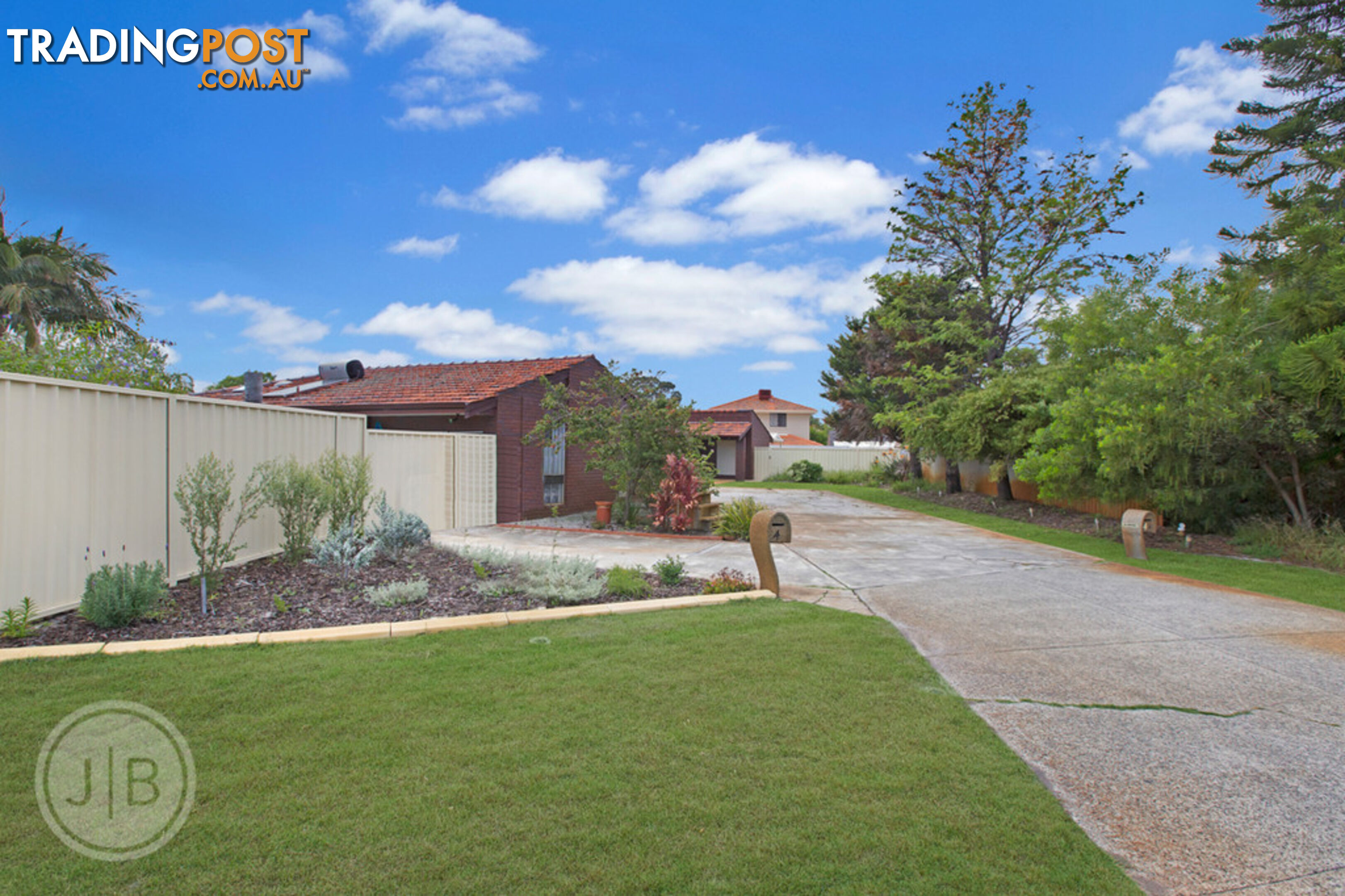 4 Higham Court LEEMING WA 6149