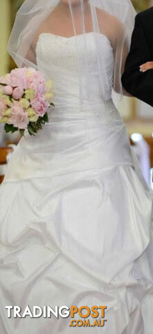 Be a Star Bridal Wedding dress size 14