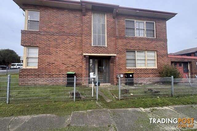 1/1 Crown Street HARRIS PARK NSW 2150