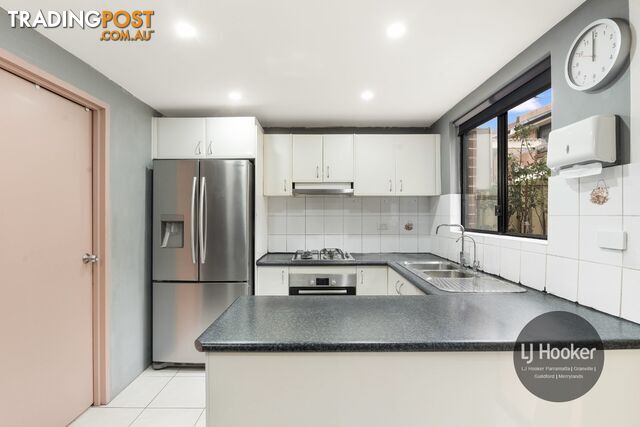 15/162 William Street GRANVILLE NSW 2142 - photo 2 of 11