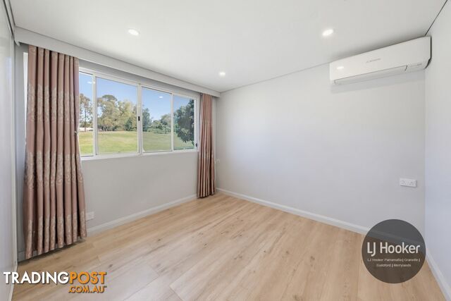 21 Oak Street PARRAMATTA NSW 2150 - photo 4 of 12