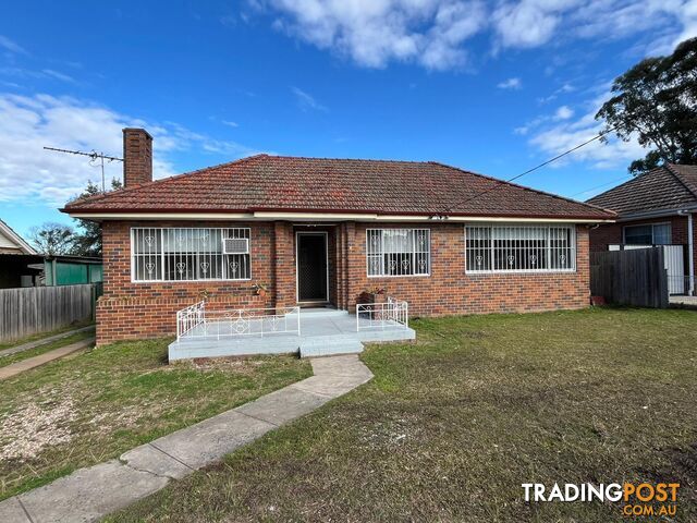 8 Montgomery Street GRANVILLE NSW 2142