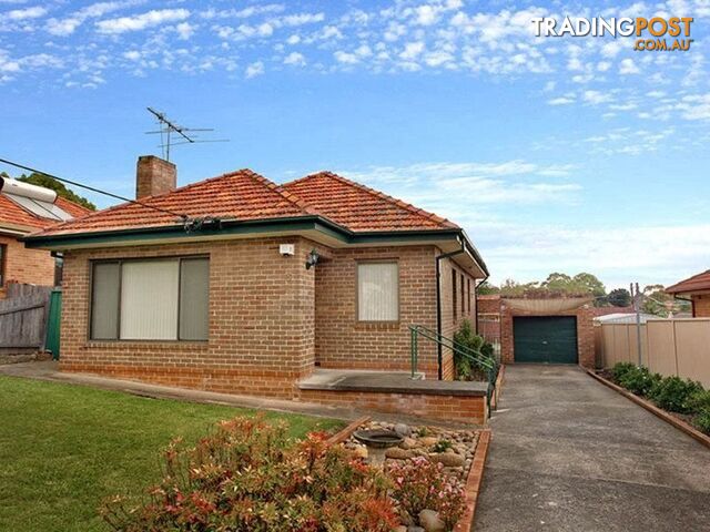 8 Rita Street MERRYLANDS NSW 2160