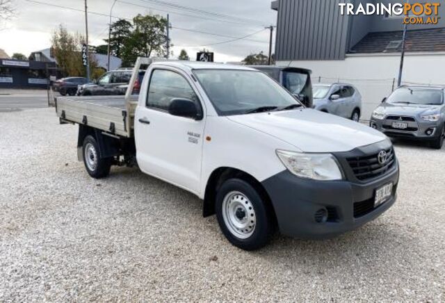 2013 TOYOTA HILUX WORKMATE  