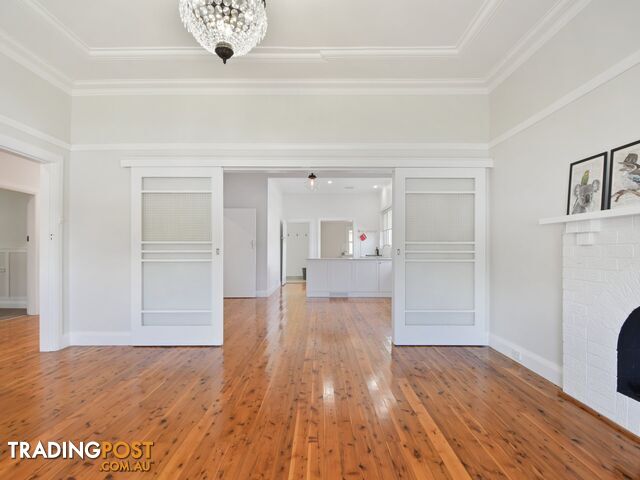 2 Zouch Street YOUNG NSW 2594