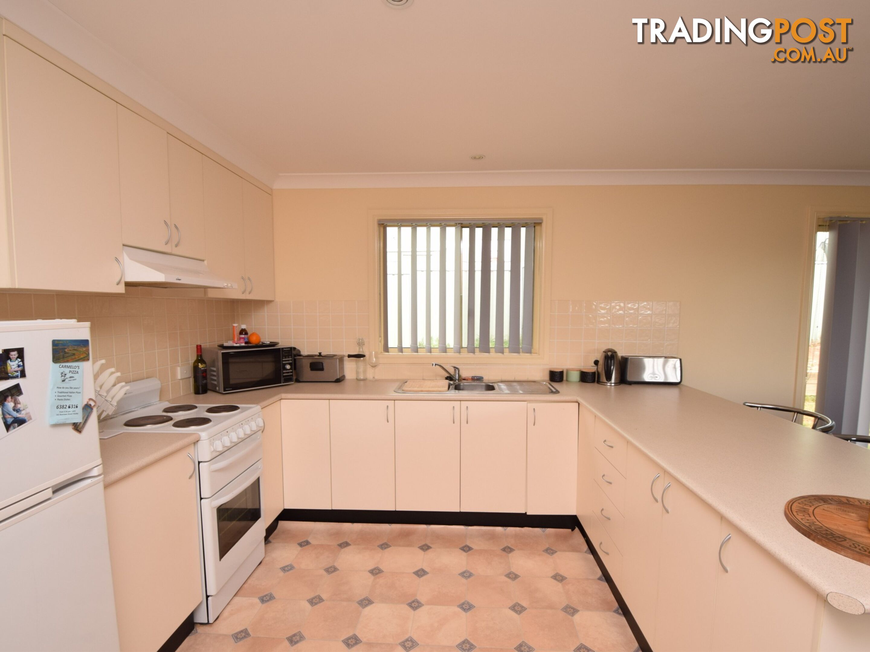 26 Mclerie Street YOUNG NSW 2594