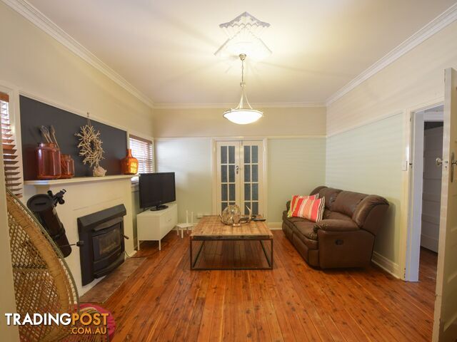 38 Yass Street YOUNG NSW 2594