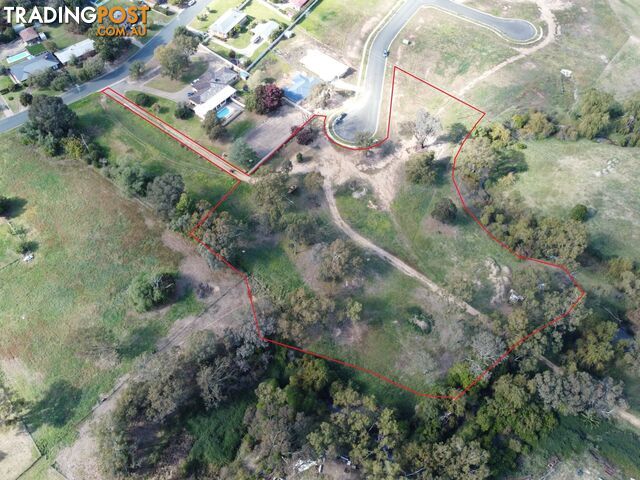 33 Wall Street YOUNG NSW 2594