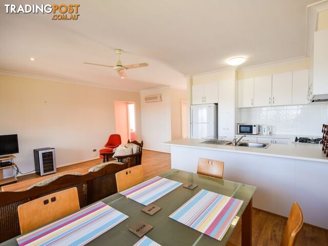 6/157 William Street YOUNG NSW 2594