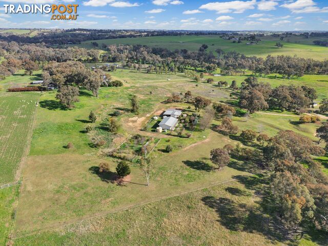 202 Pattersons Lane YOUNG NSW 2594 - photo 4 of 23