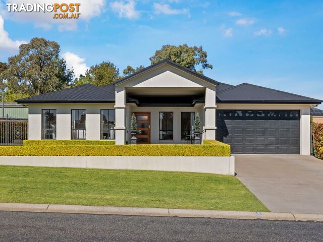 2 Jake Miller Place YOUNG NSW 2594