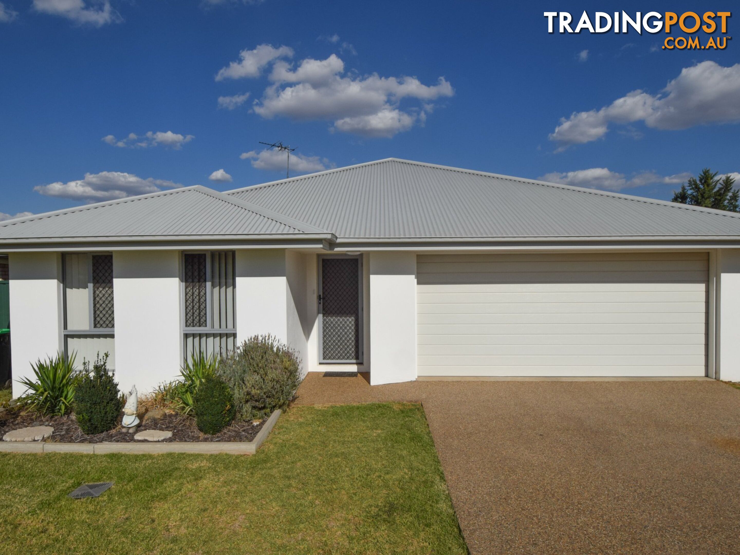 14 Molloy Place YOUNG NSW 2594