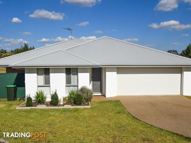 14 Molloy Place YOUNG NSW 2594