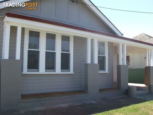 175 Nasmyth Street YOUNG NSW 2594