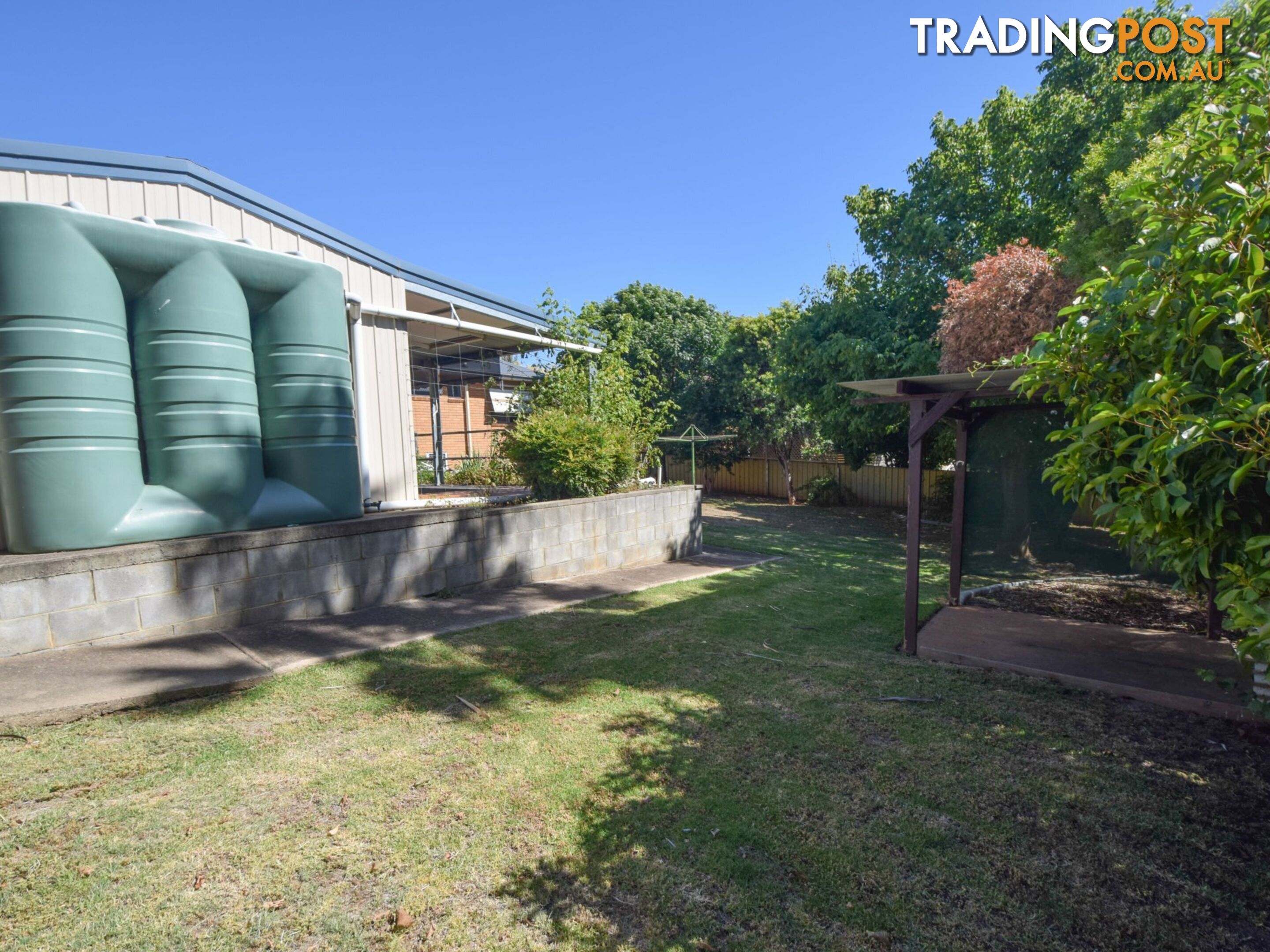 41 Fontenoy Street YOUNG NSW 2594