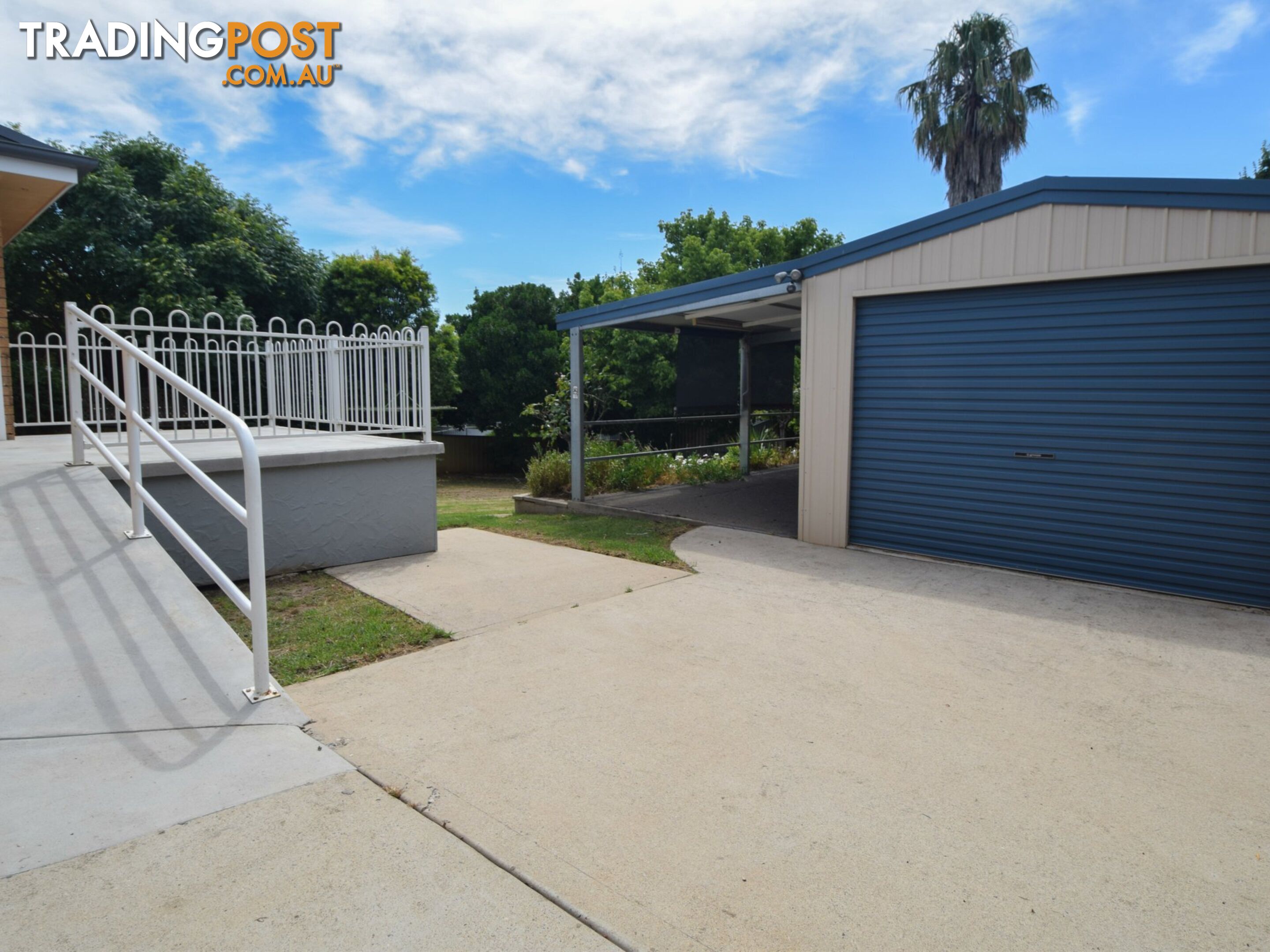 41 Fontenoy Street YOUNG NSW 2594