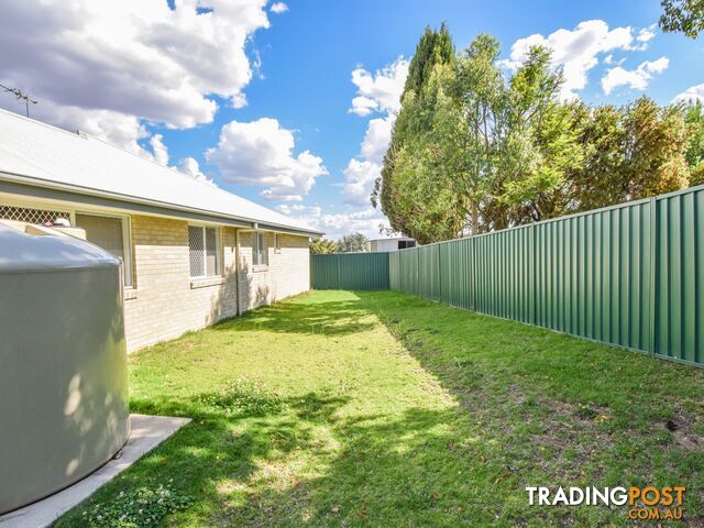 7 Molloy Place YOUNG NSW 2594