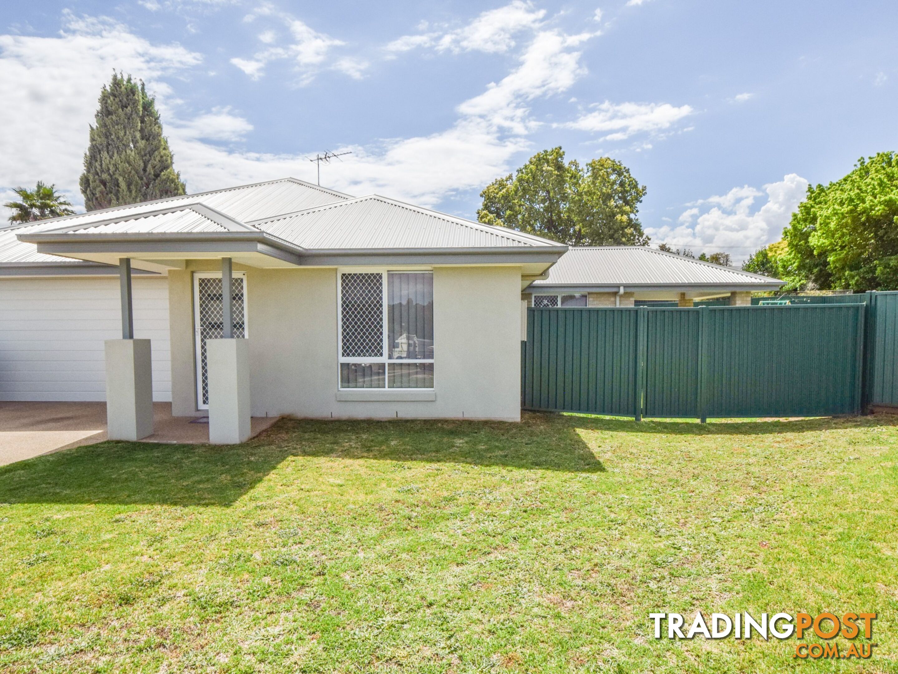 7 Molloy Place YOUNG NSW 2594