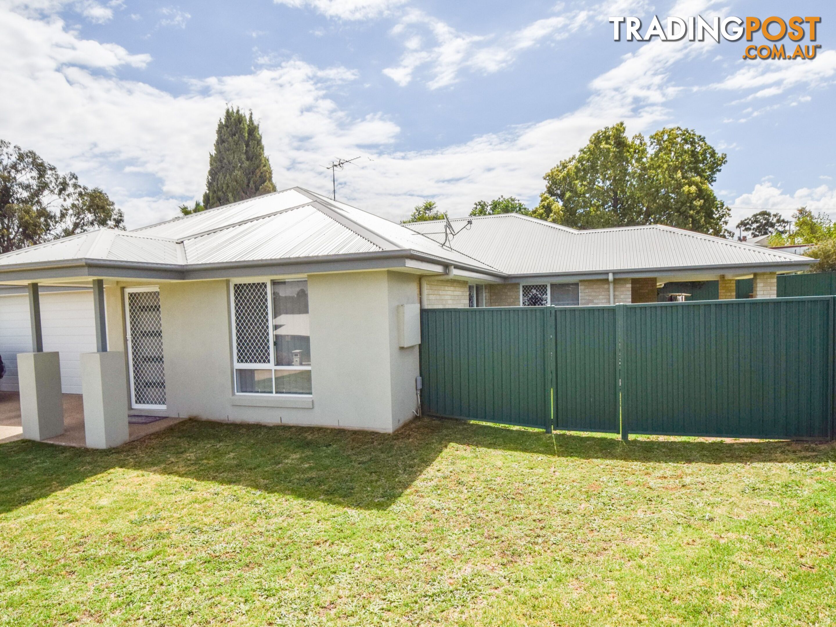 7 Molloy Place YOUNG NSW 2594