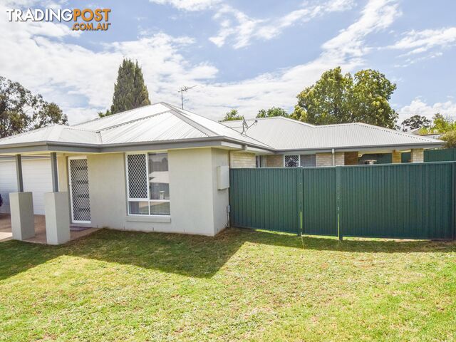 7 Molloy Place YOUNG NSW 2594