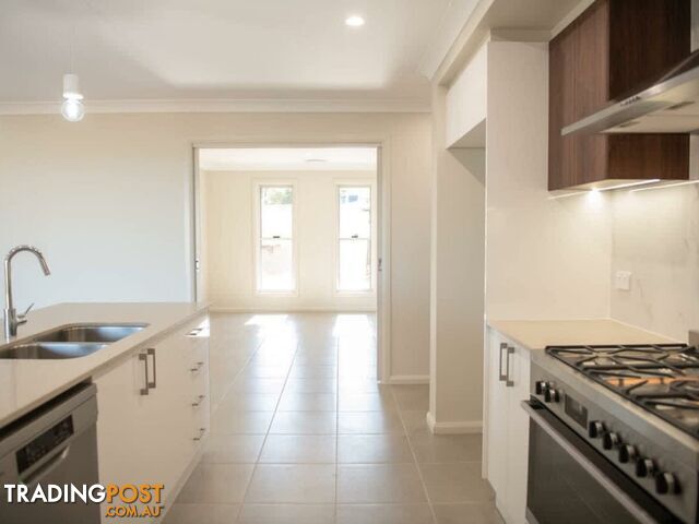 1-189 Henry Lawson Way YOUNG NSW 2594