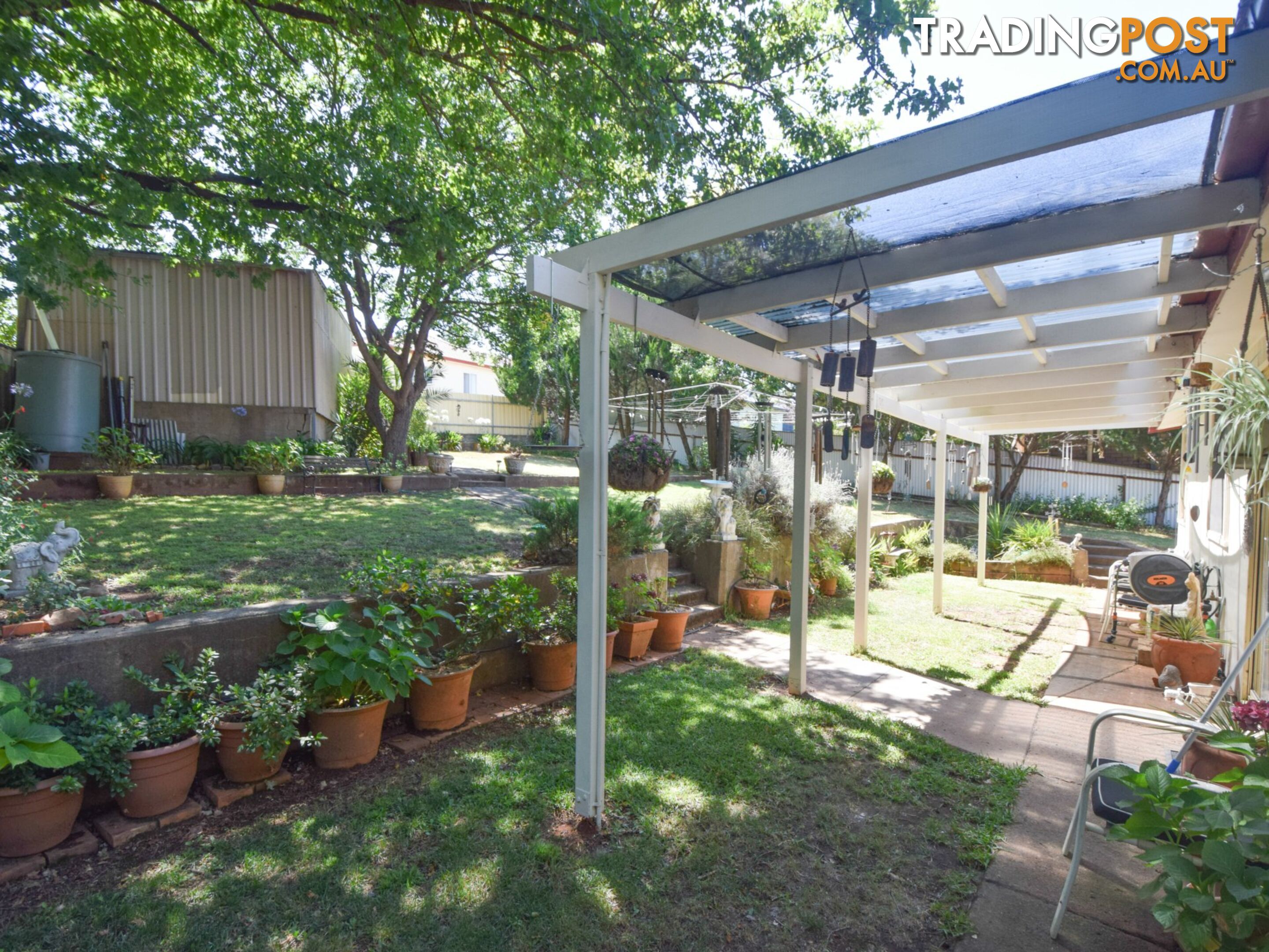 17 Whiteman Avenue YOUNG NSW 2594