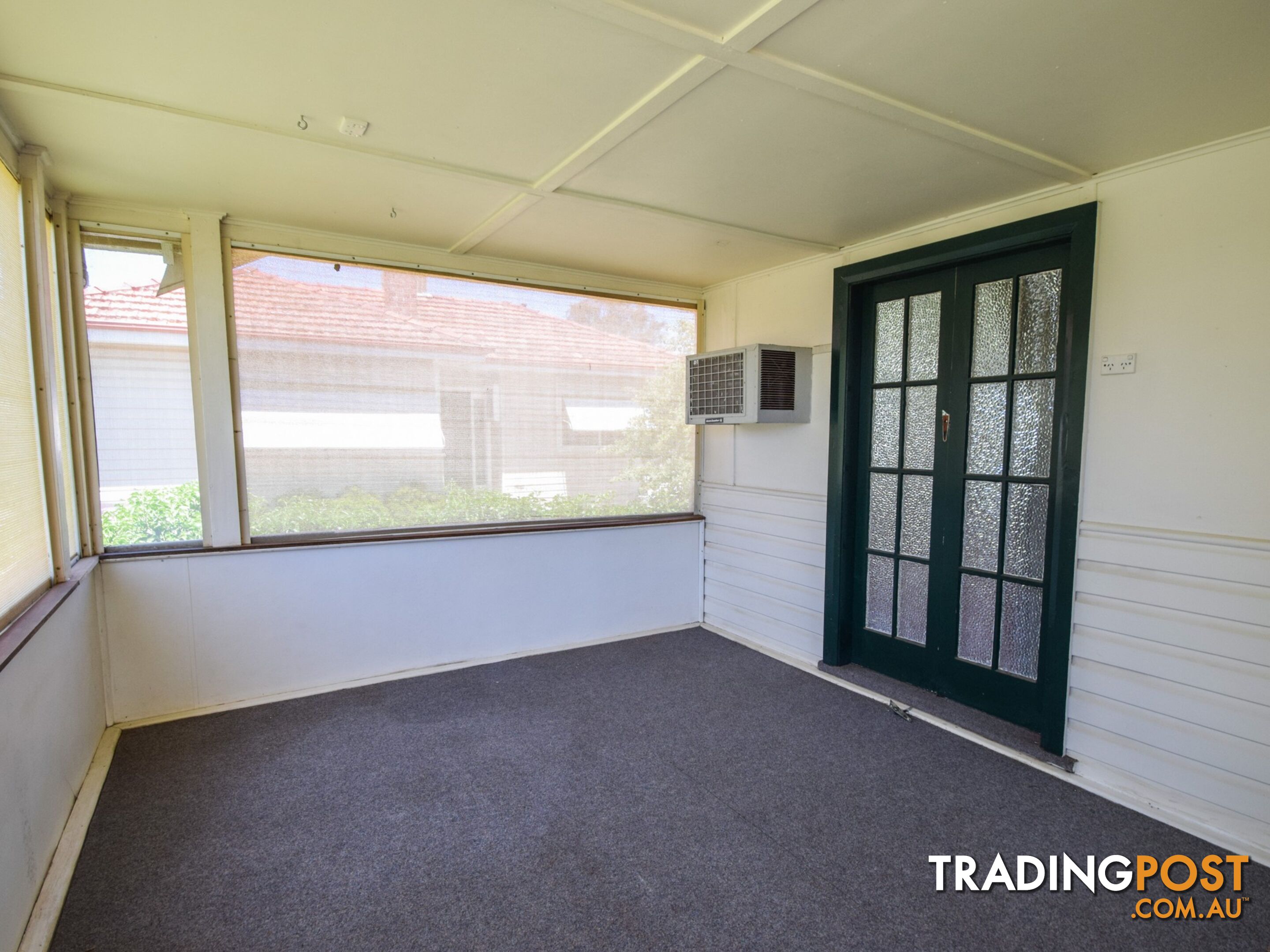 10 Brock Street YOUNG NSW 2594