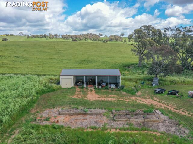 39 Malvicinos Road YOUNG NSW 2594