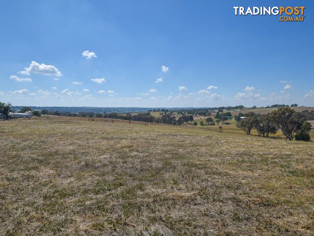 35 Kilmanock Rd YOUNG NSW 2594