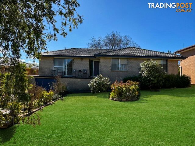 12 Watson Street YOUNG NSW 2594