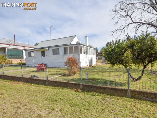 13 Yass Street YOUNG NSW 2594
