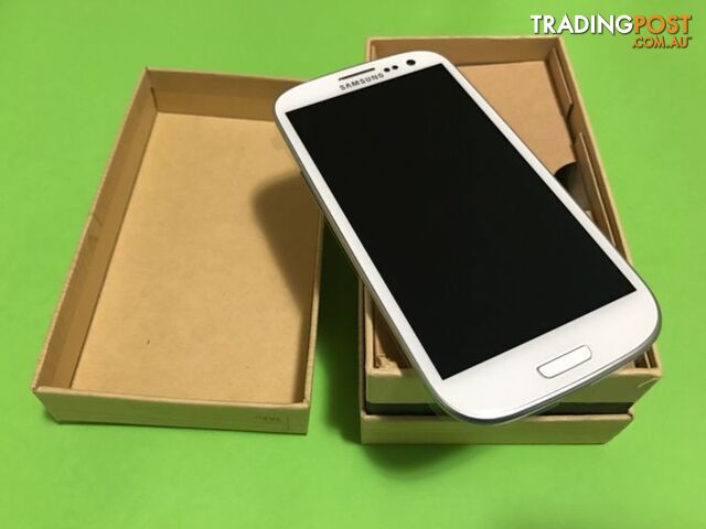 Brand New Samsung S3 - photo 2 of 2