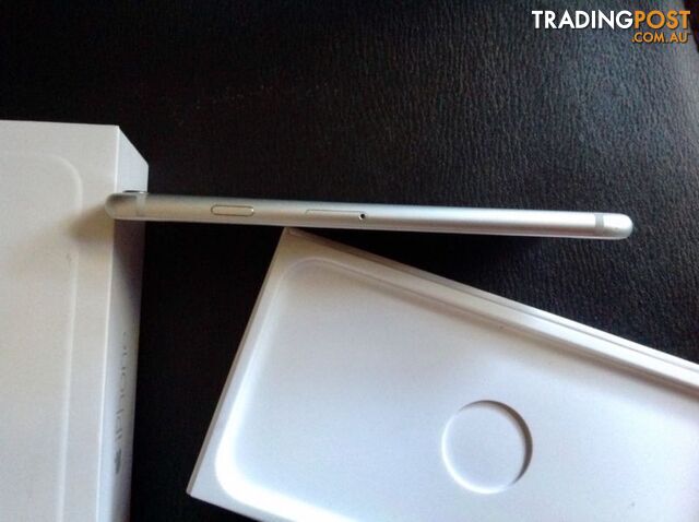 As New iPhone 6 Silver - photo 4 of 6