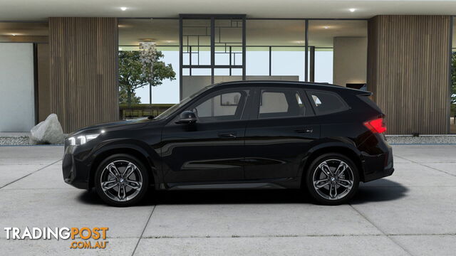 2026 BMW IX1 XDRIVE30 SUV - photo 4 of 14
