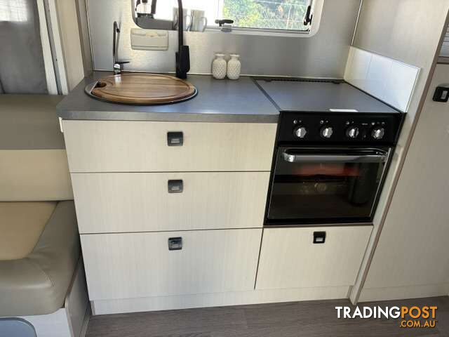 2018 Sunliner Habitat 2 Motorhome 7.6M â $159,990 Drive Away - photo 5 of 25