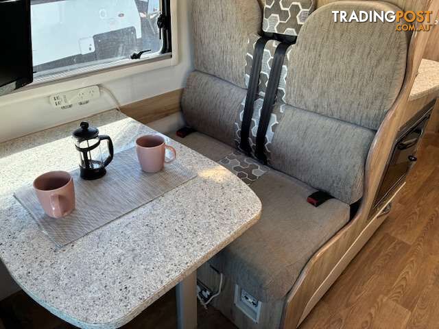 2018 Avan Ovation M3 Motorhome 7M (23ft) â $129,990 Drive Away - photo 4 of 22