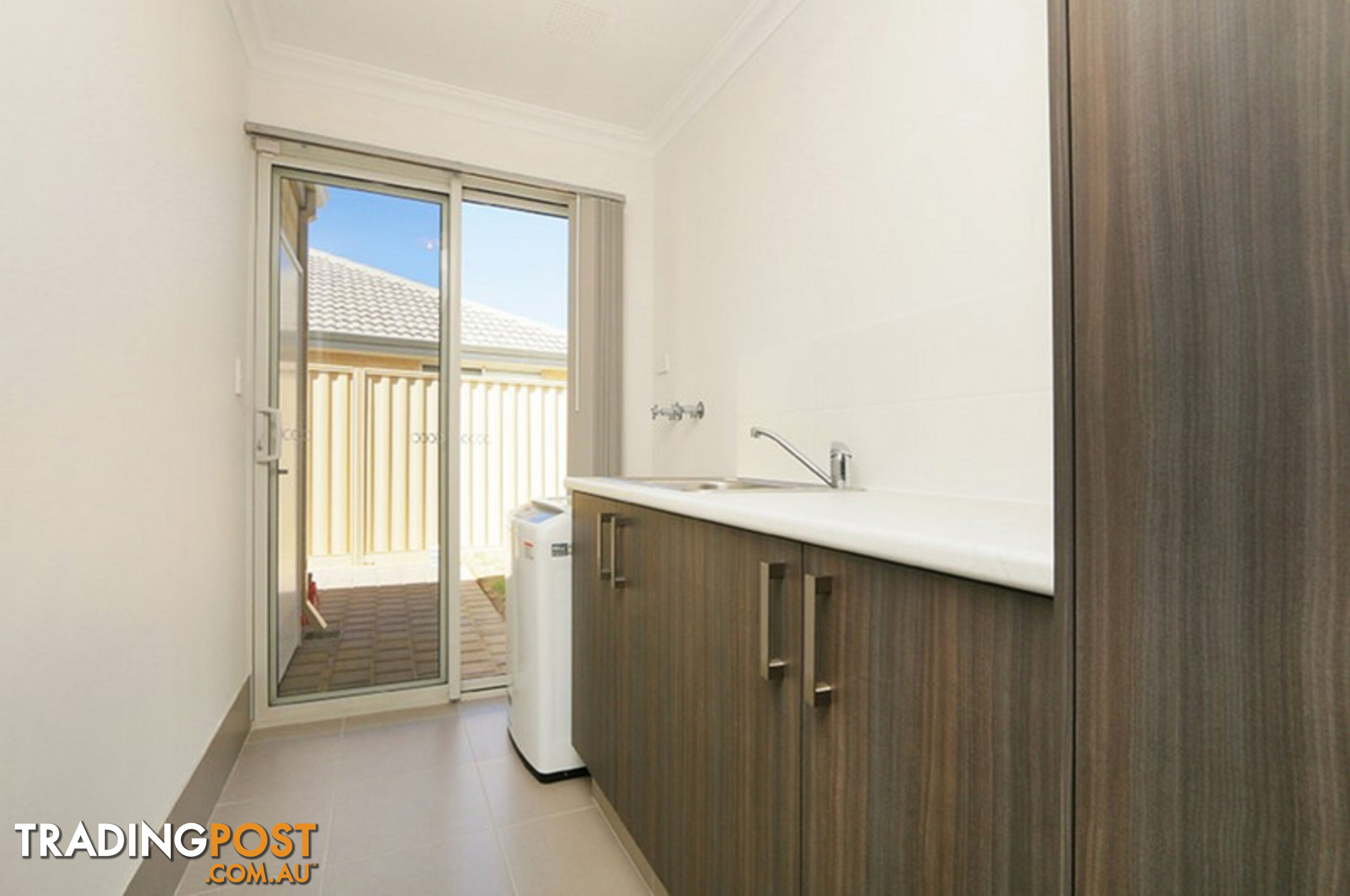 4 Brooksedge Boulevard MADDINGTON WA 6109