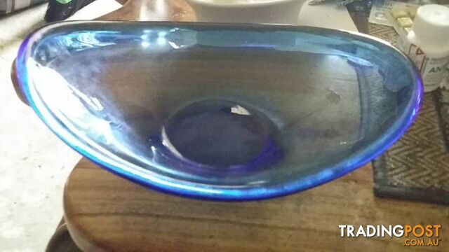 blue oval shaped bowl