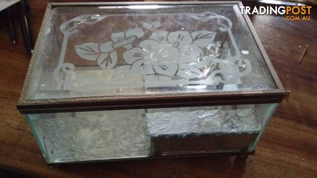 etched glass jewelry music box