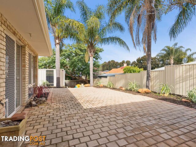 30 Treetop Circle CANNING VALE WA 6155