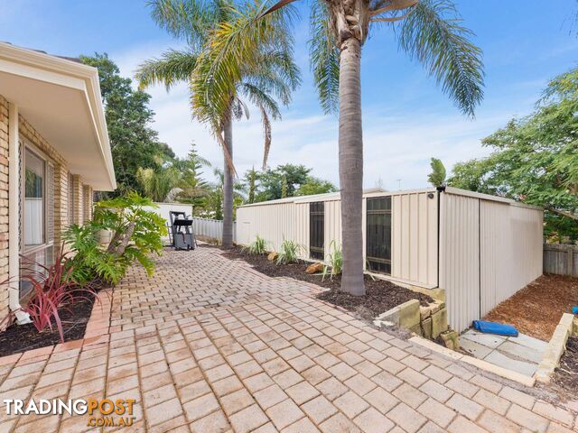 30 Treetop Circle CANNING VALE WA 6155