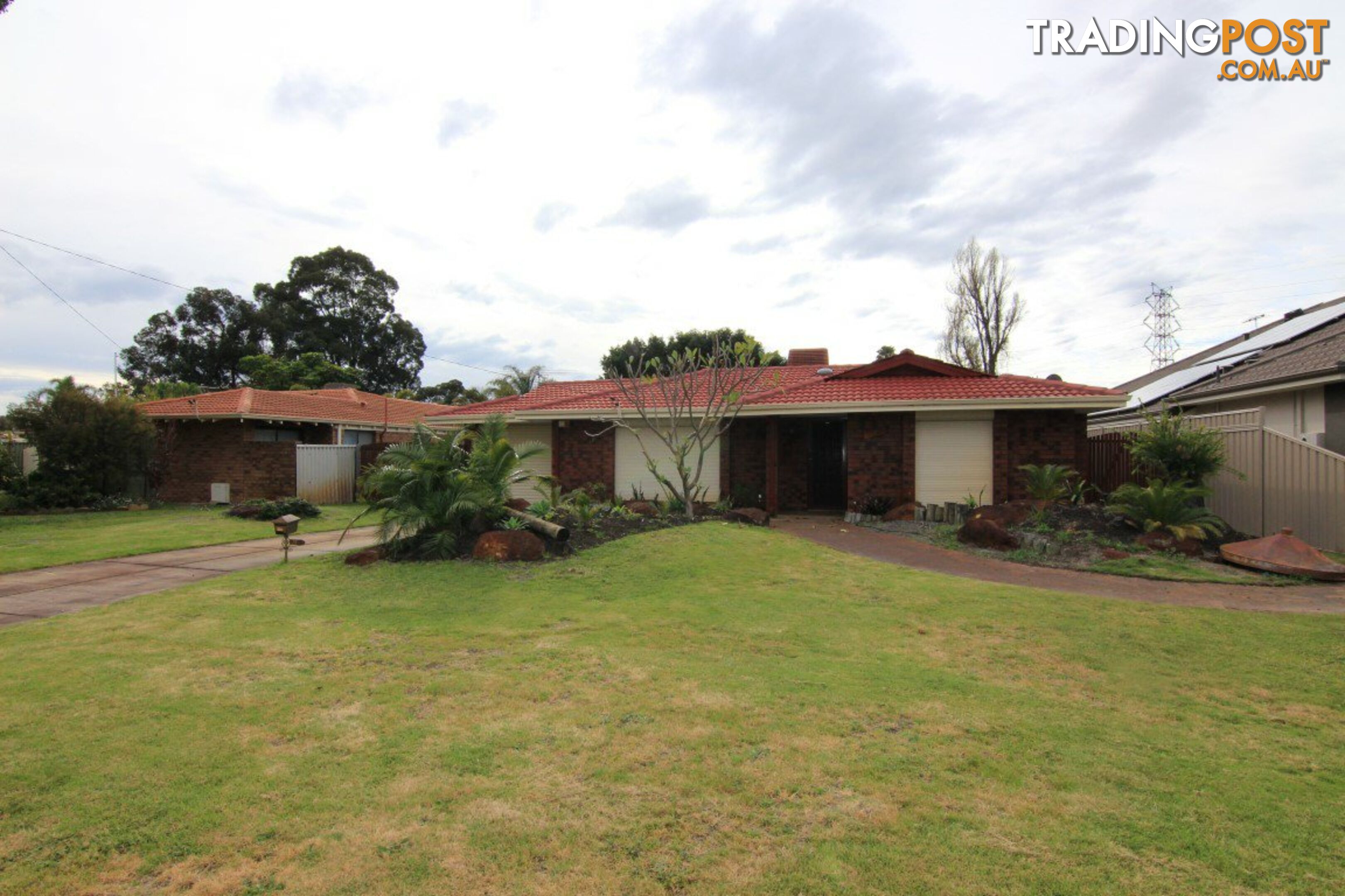 6 Robbins Place SHELLEY WA 6148