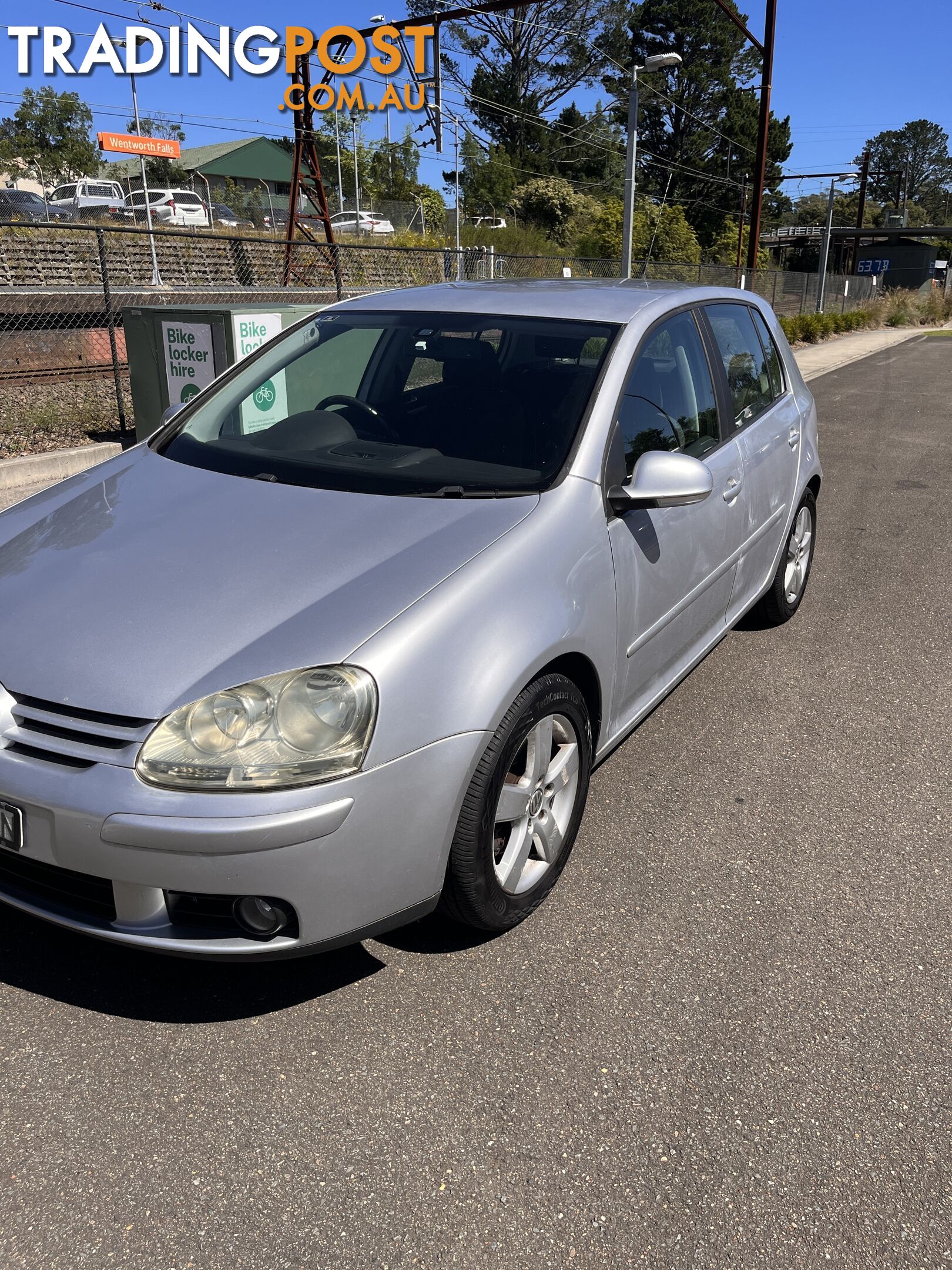 2009 Volkswagen Golf COMFORTLINE Hatchback Automatic