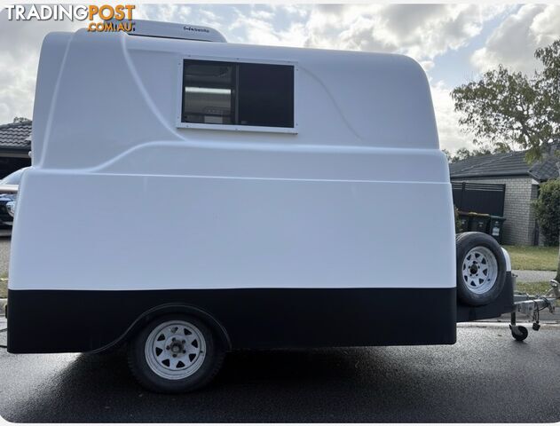 2009 Savel Fibreglass Mobile Dog Grooming Trailer - get summer ready!