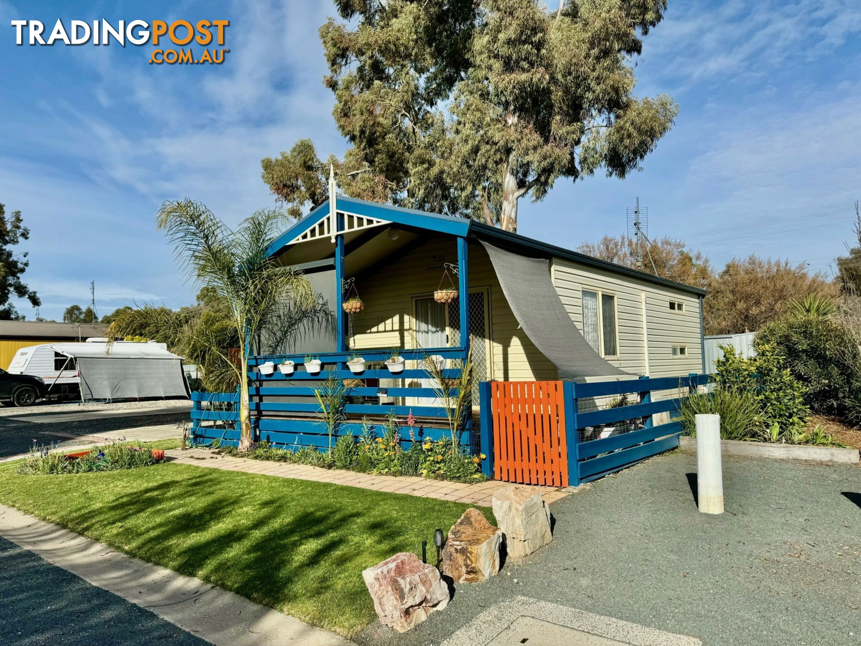 Cabin 15 25-51 Crescent Street ECHUCA VIC 3564